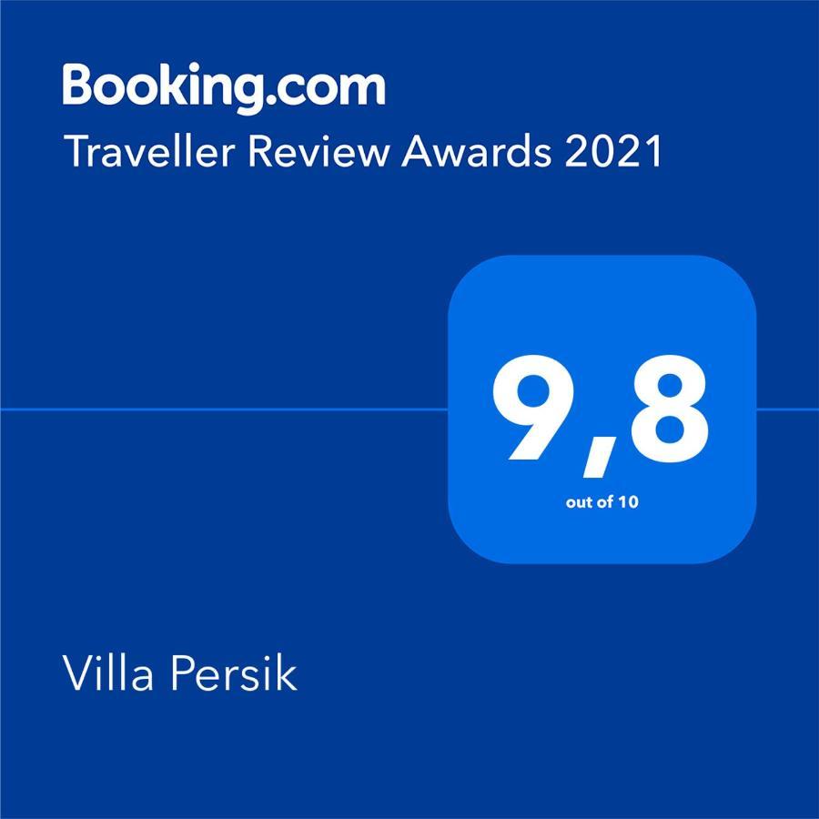 Villa Persik يوتجيها المظهر الخارجي الصورة